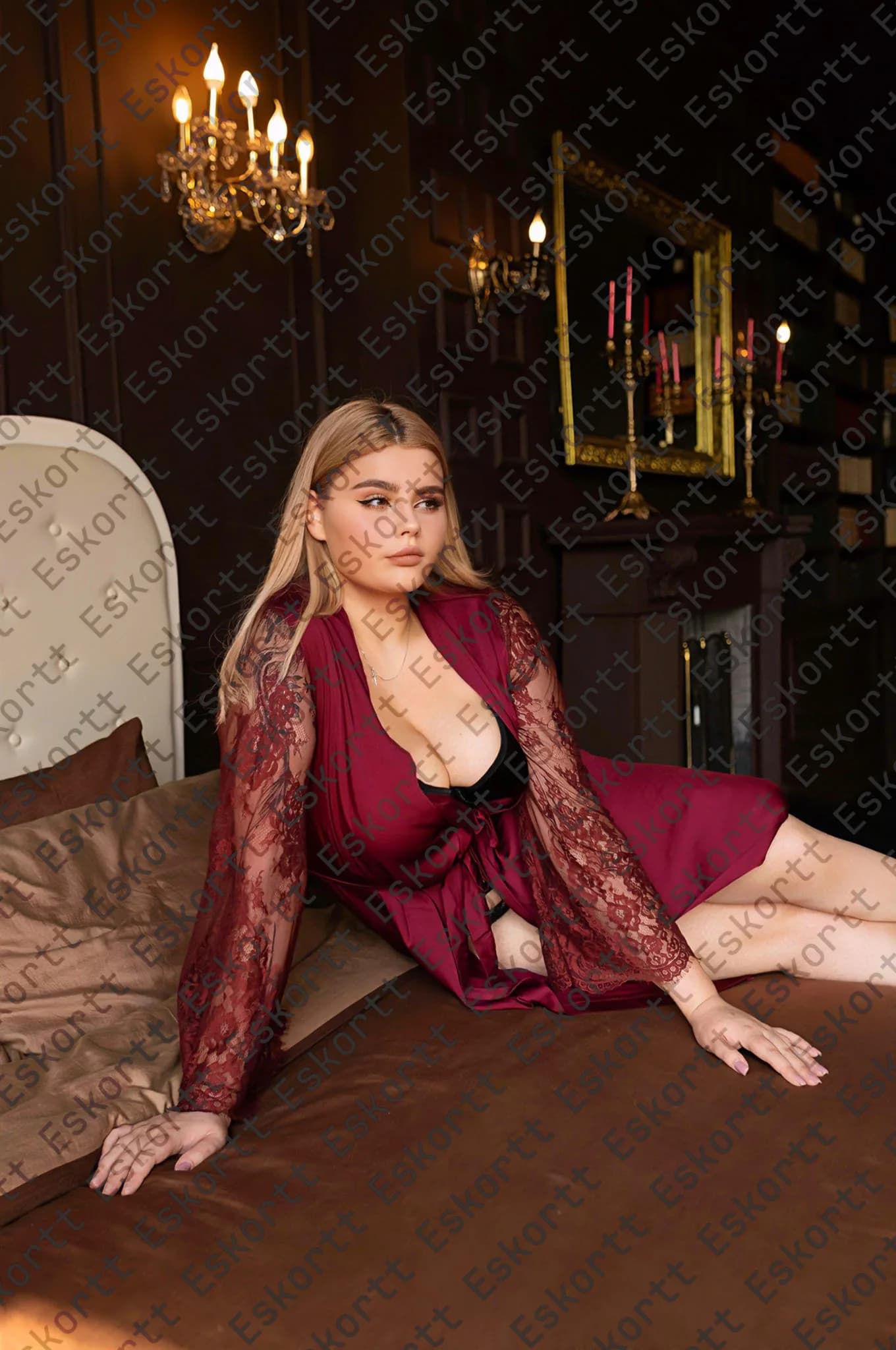 Марианна escort in Moscow