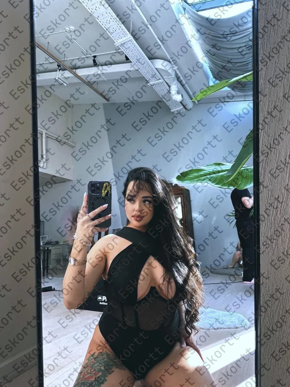 Эда escort in Moscow