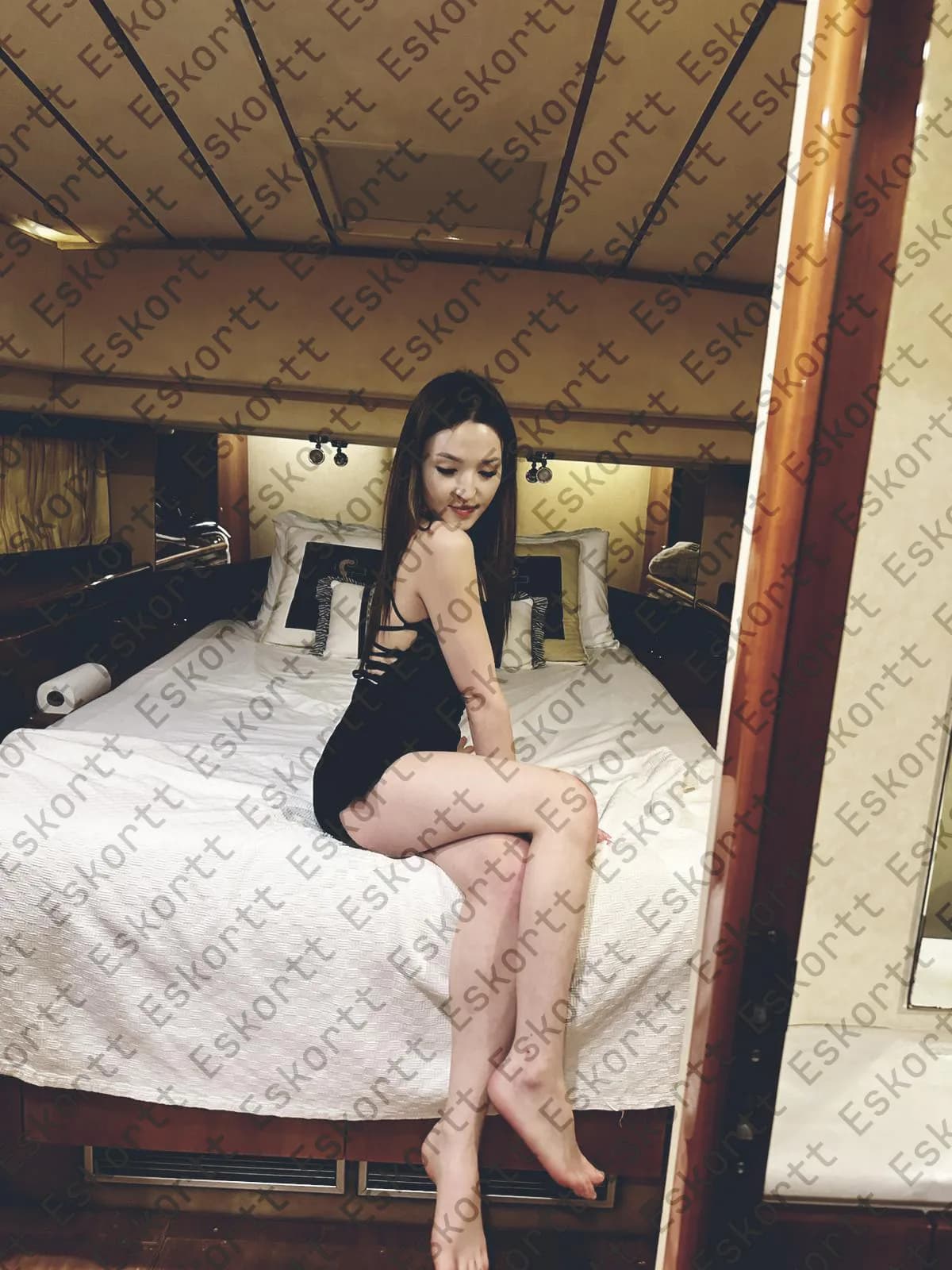 Дженни escort in Moscow