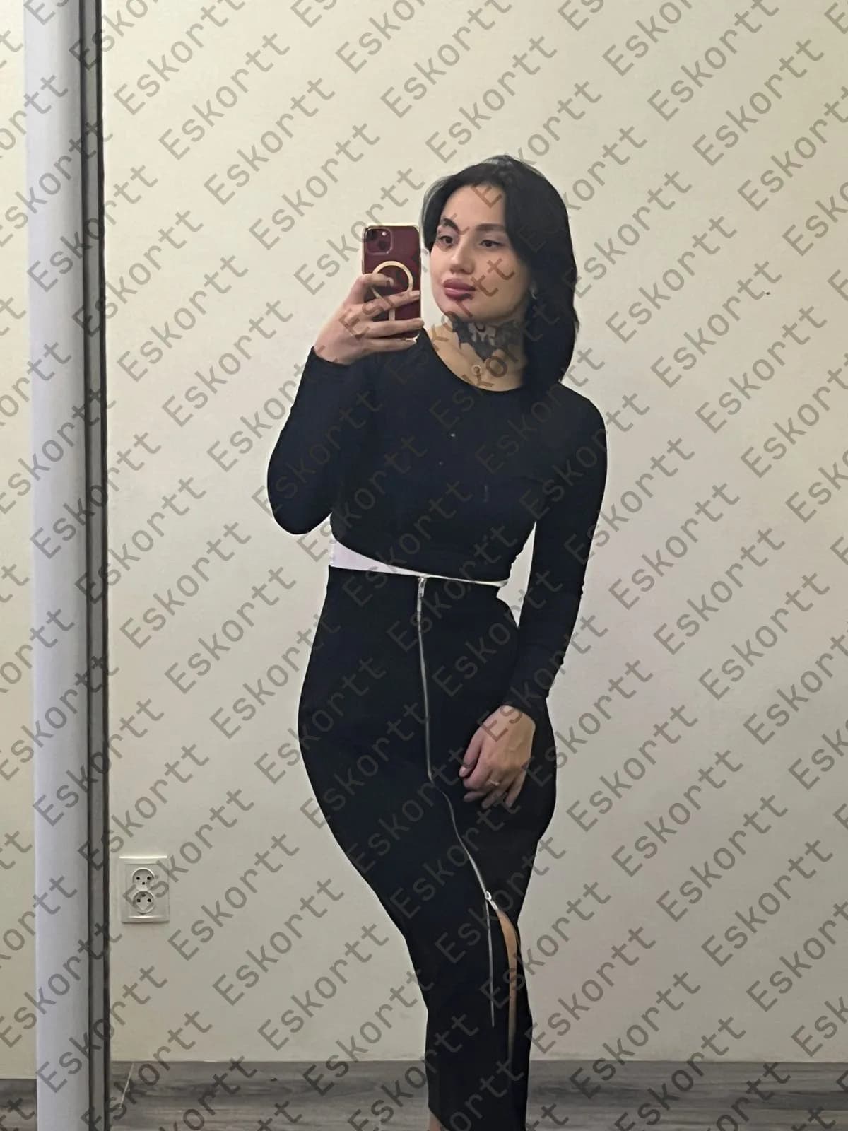 Жаклин escort in Moscow