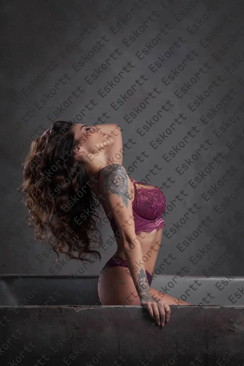 Нерия escort in Moscow