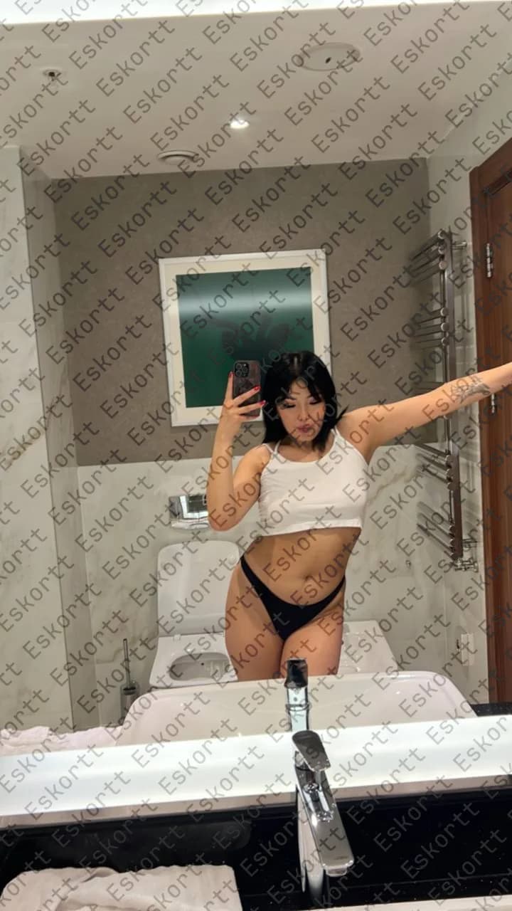 Гаури escort in Moscow