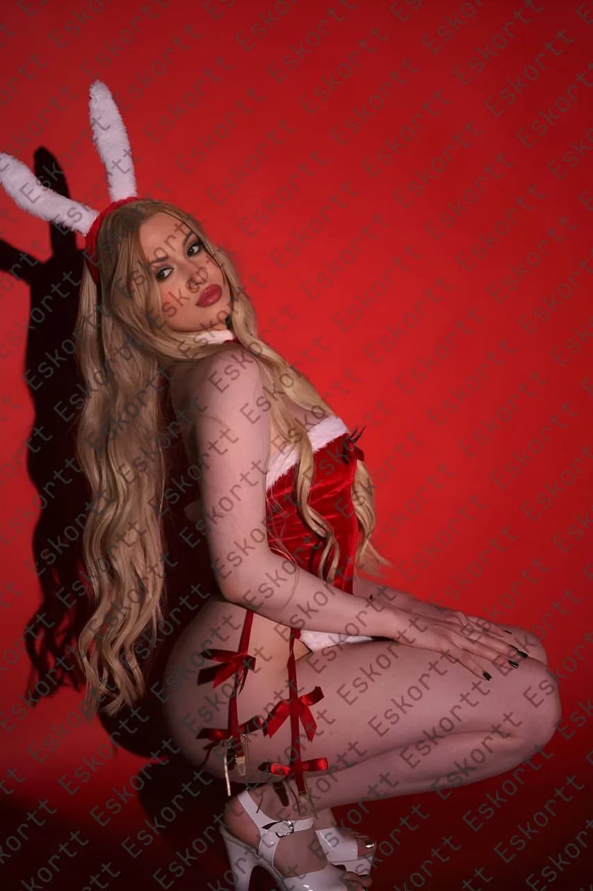 Долли escort in Moscow