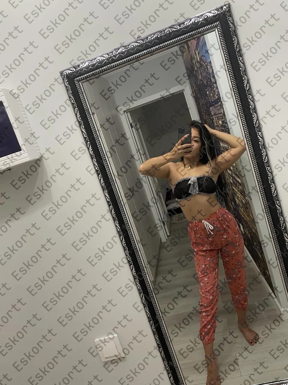 Паула escort in Moscow