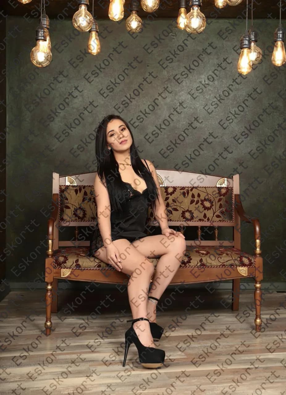 Паула escort in Moscow