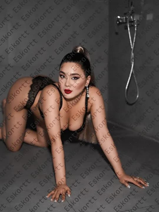 Селена escort in Moscow