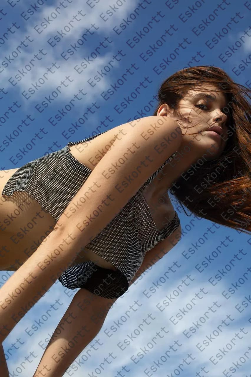 Meredith escort in Moscow