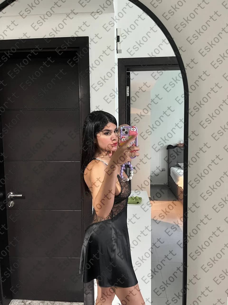 Noshika escort in Moscow