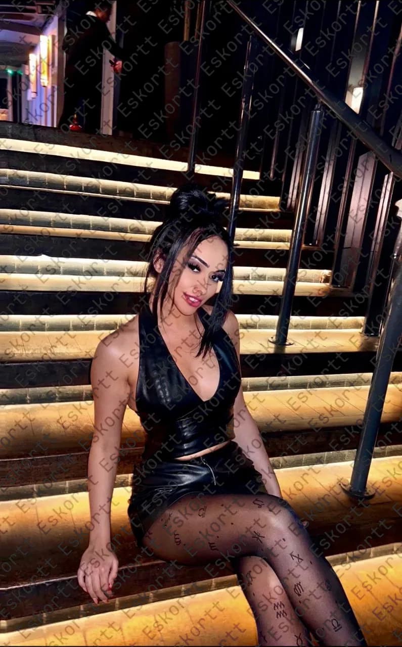 Alice escort in Moscow