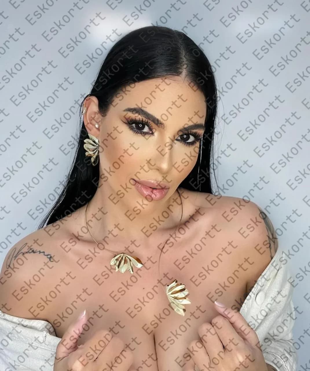 Gaby escort in Moscow