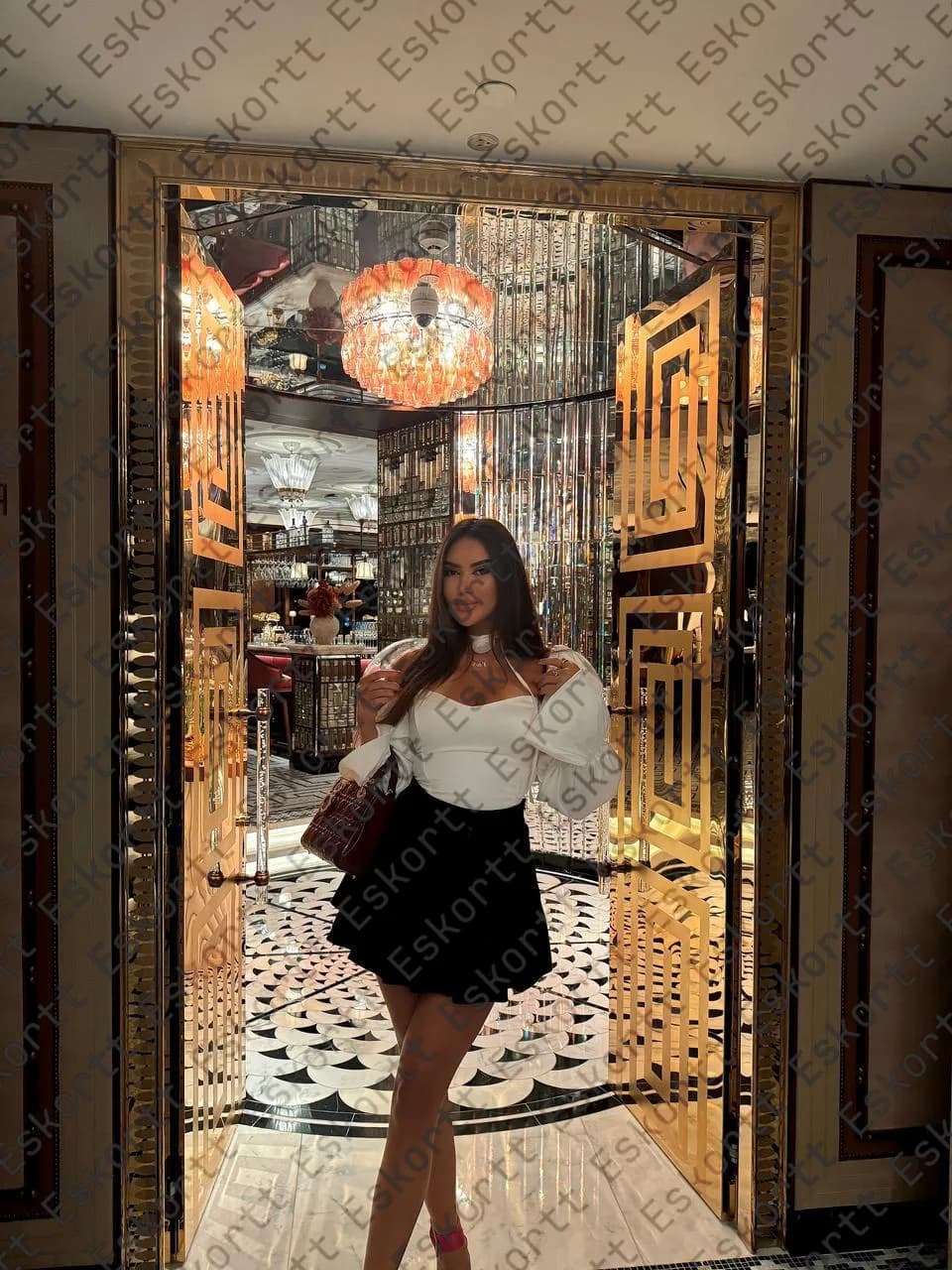 Artemida escort in Moscow