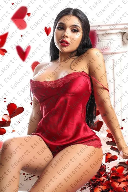 Ruby escort in Moscow