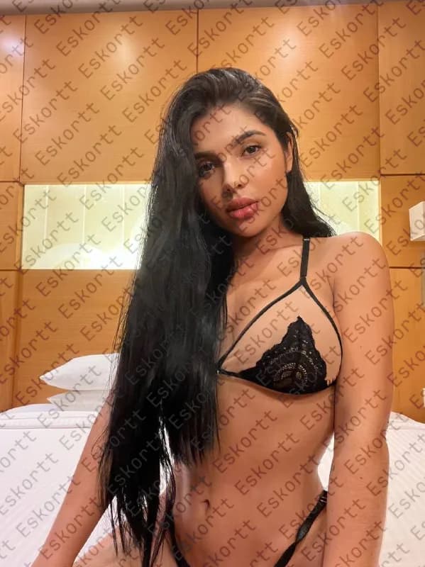 Ruby escort in Moscow