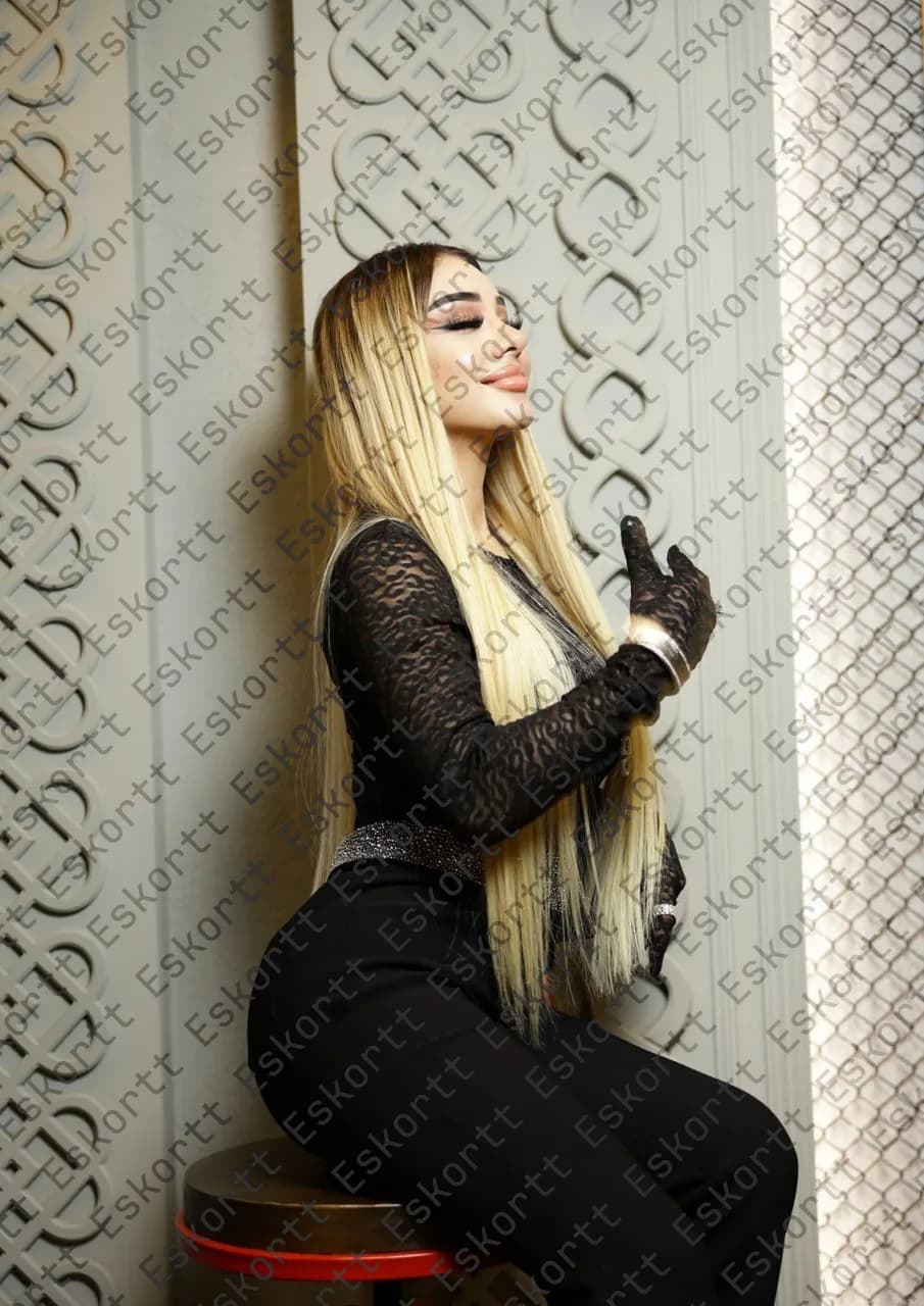 Milana escort in Moscow