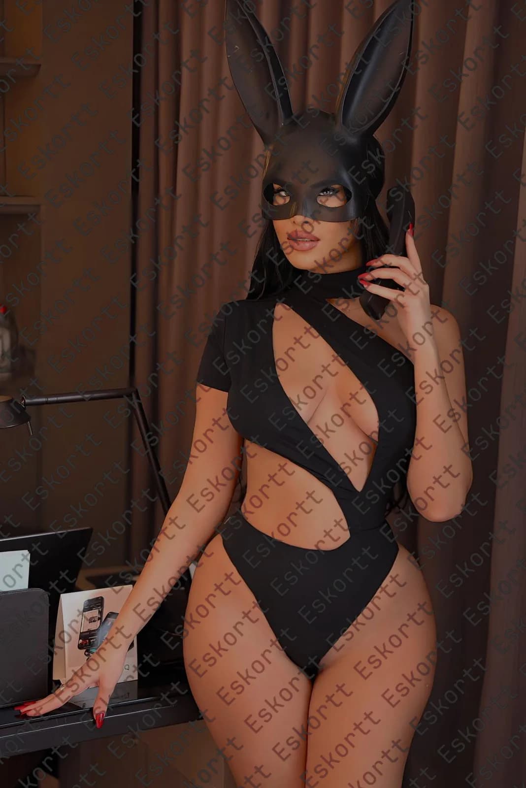 Zeynep escort in Moscow