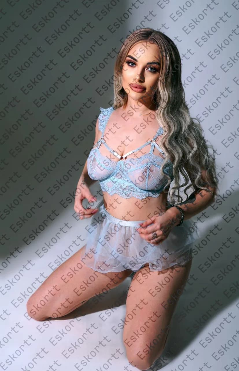 Stasy escort in Moscow