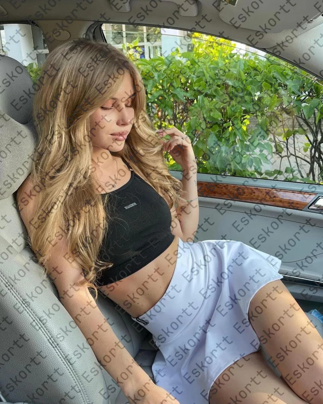 Hailey escort in Moscow