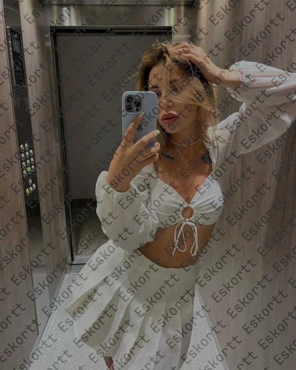 Joy escort in Moscow