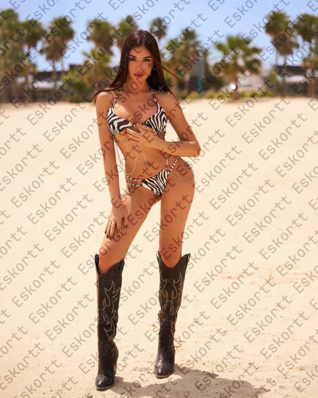 Alana escort in Moscow