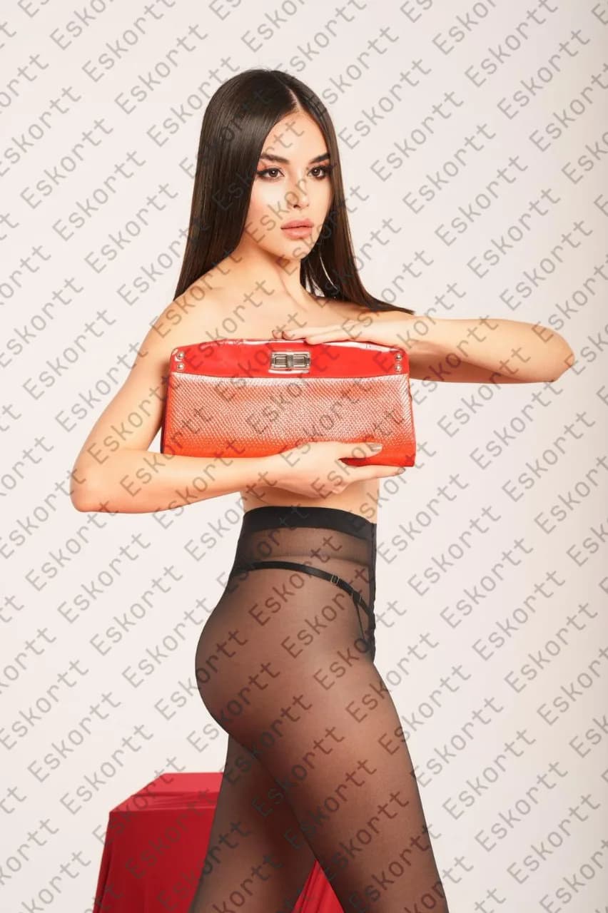 Alana escort in Moscow