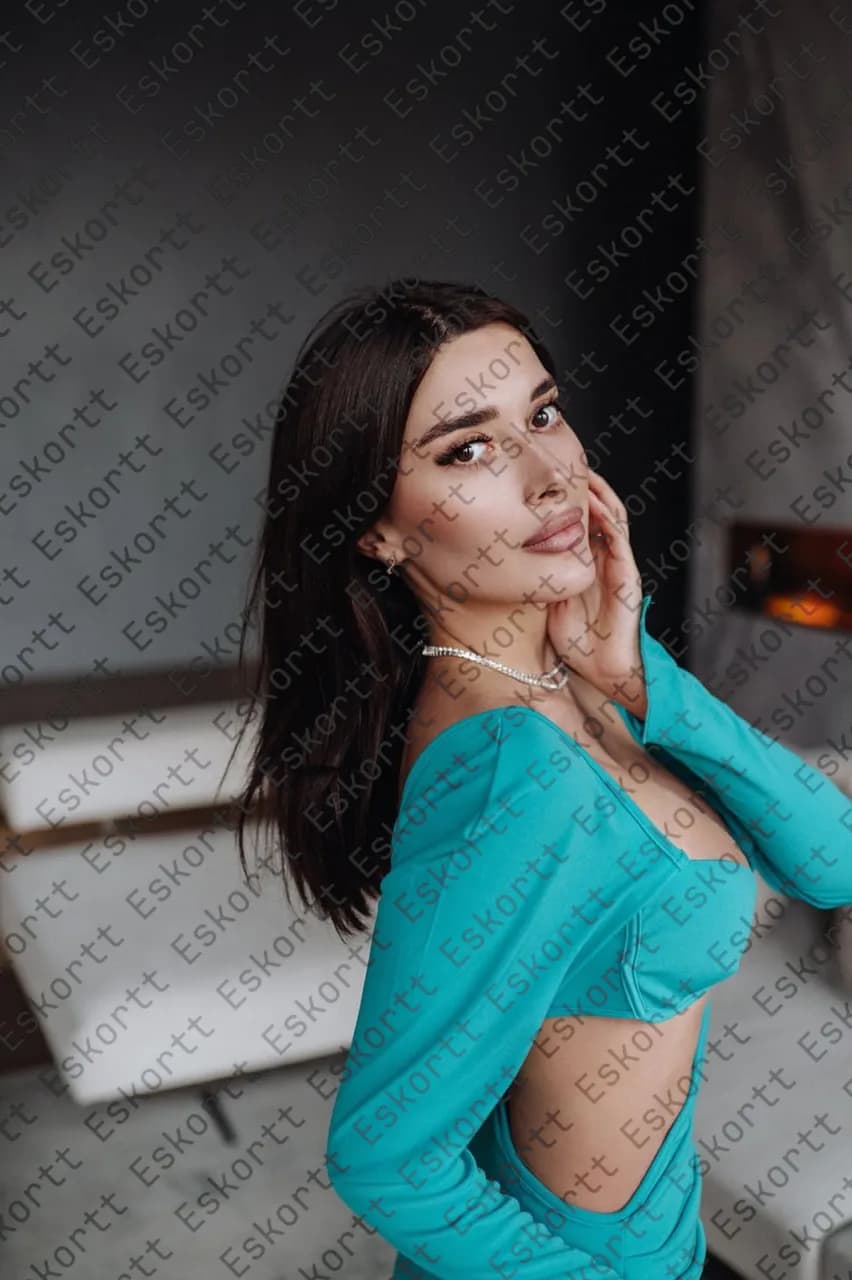 Cleo escort in Moscow