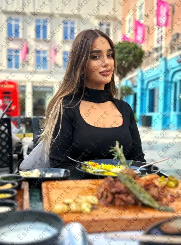 Maya escort in Moscow