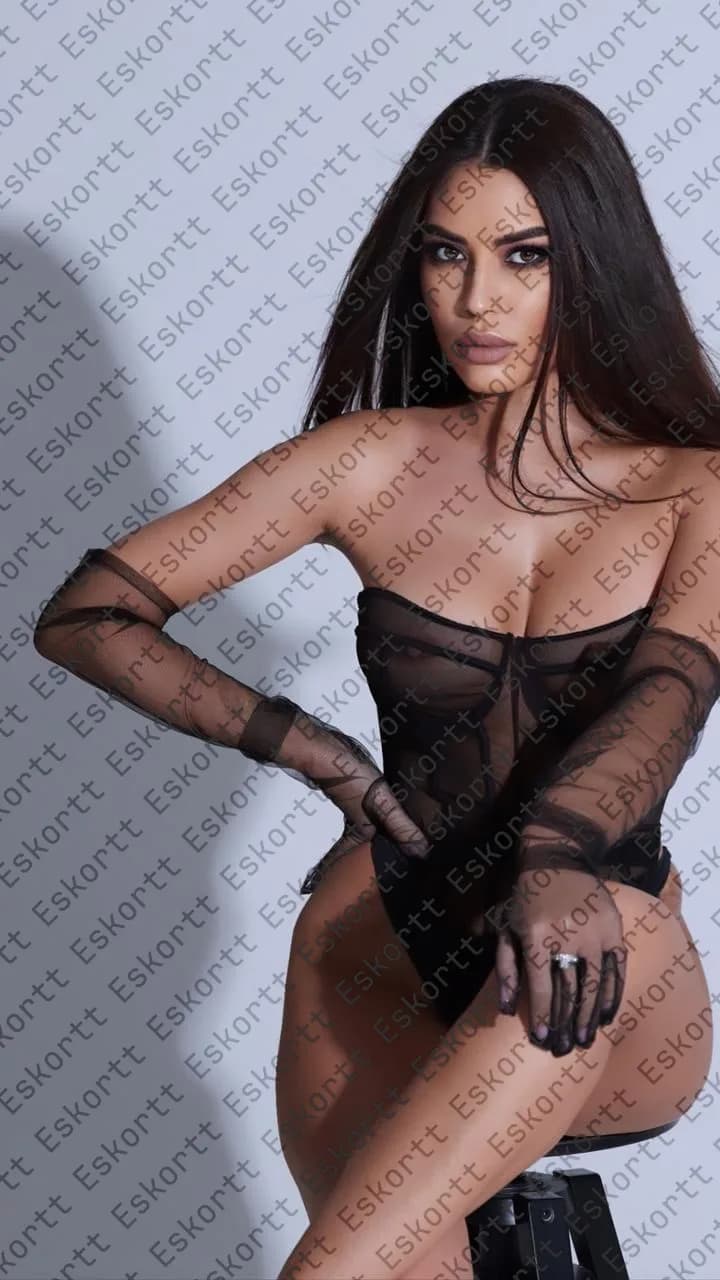 Mila escort in Moscow