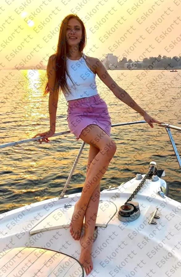 Annet escort in Moscow