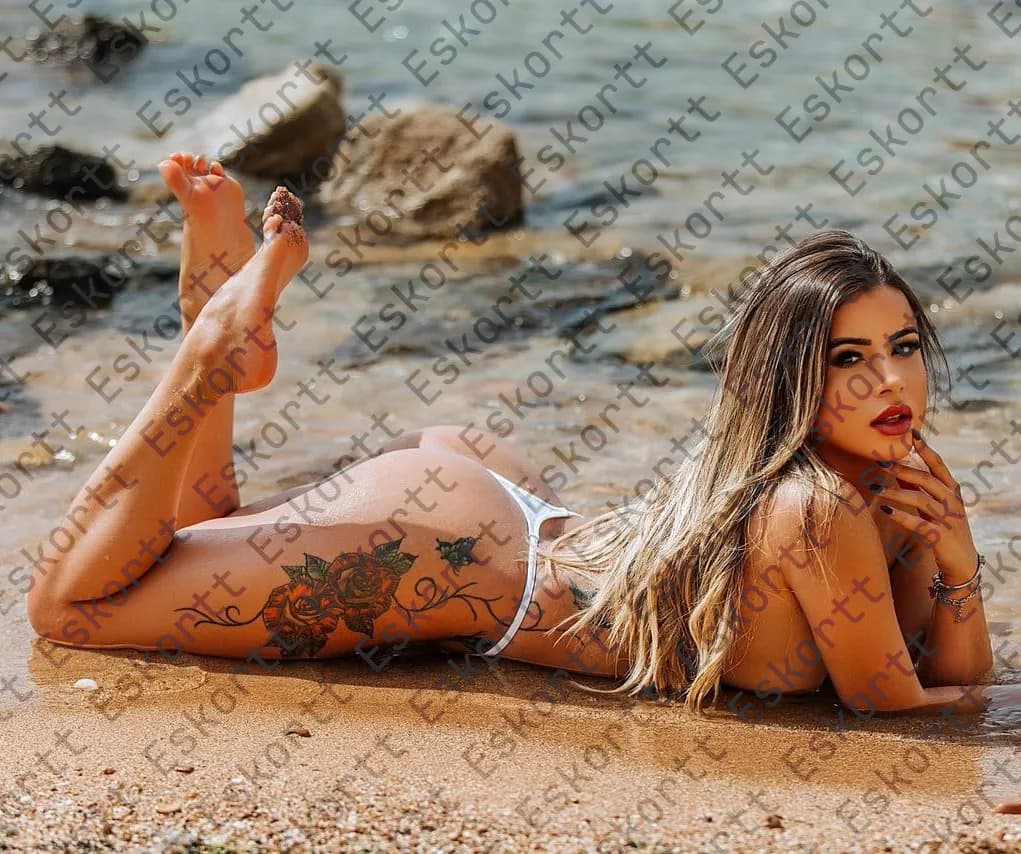 Hadassa escort in Moscow