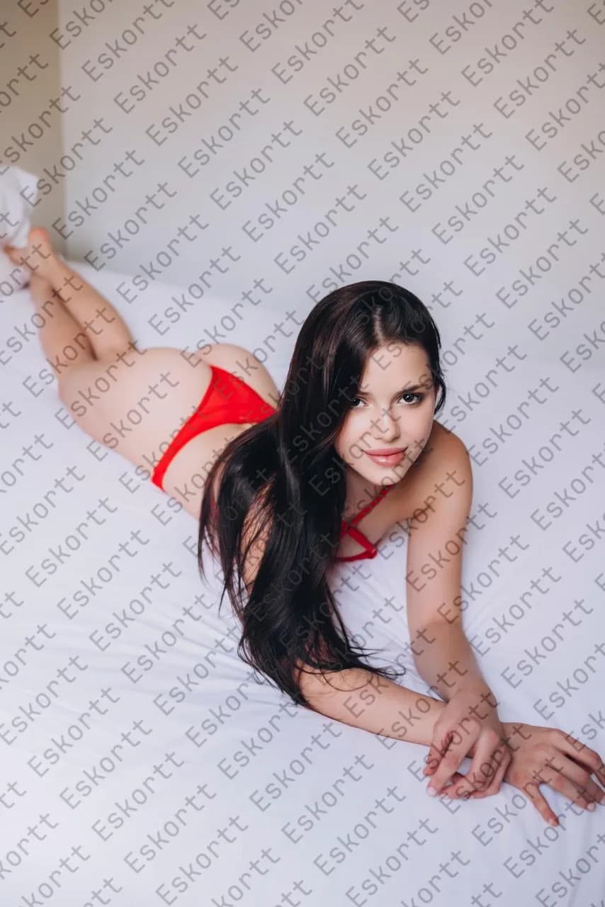 Meddie escort in Moscow