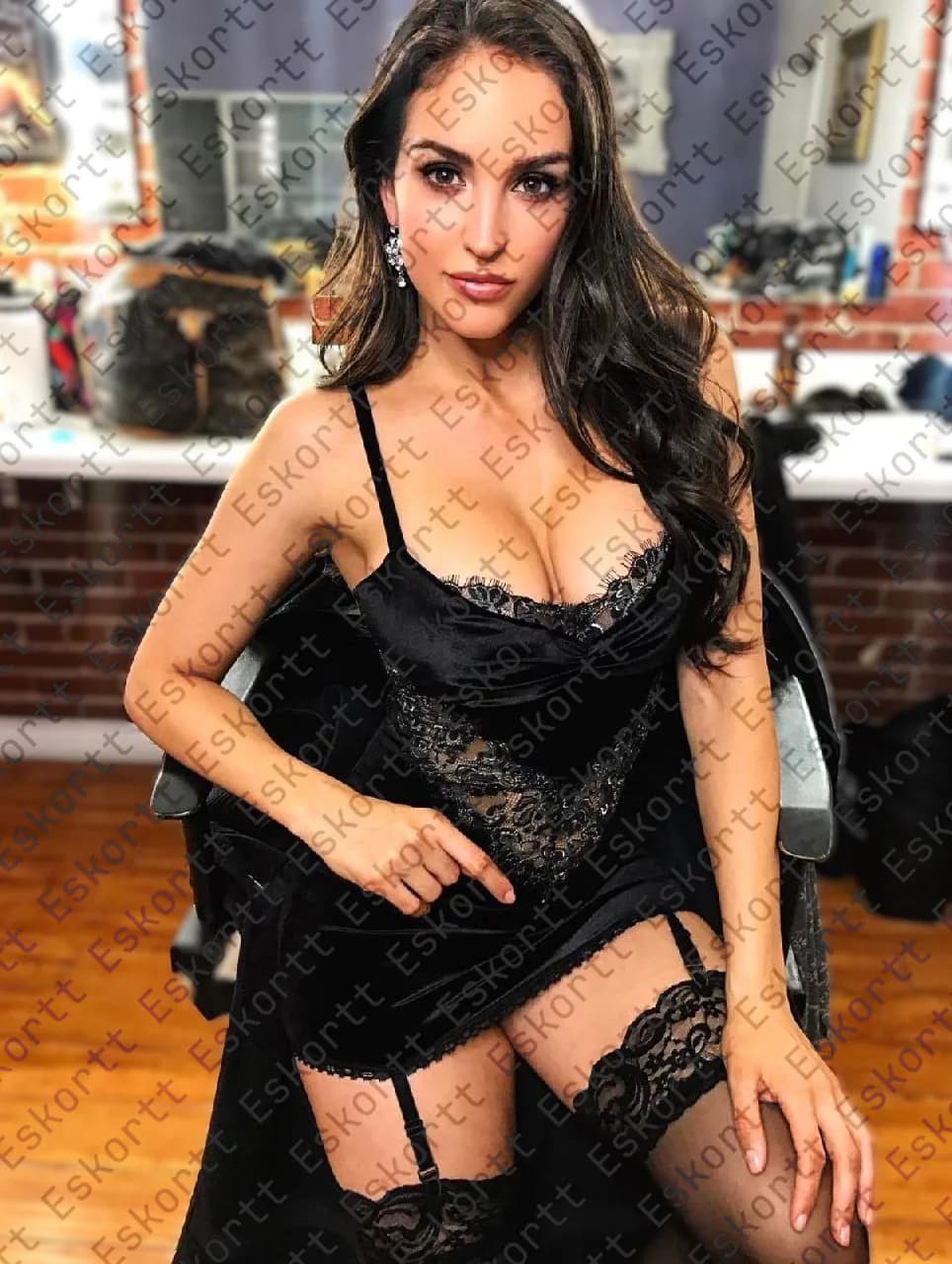 Isabella escort in Moscow