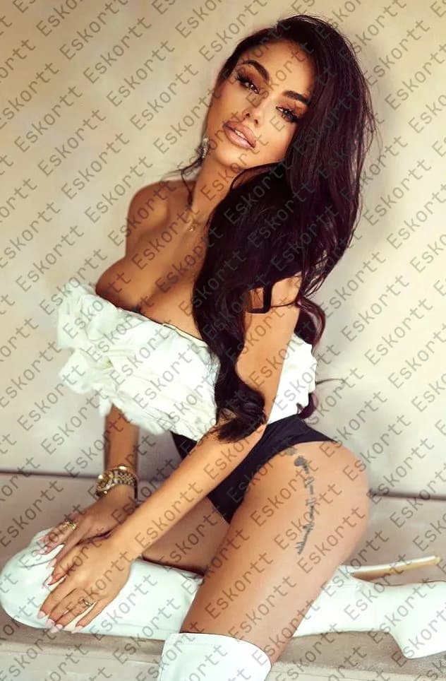 Eva escort in Moscow