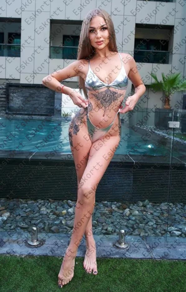 Stasia escort in Moscow