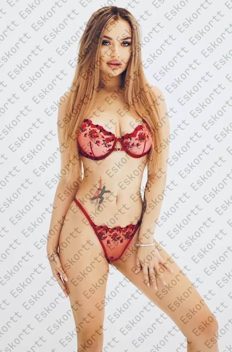 Stasy escort in Moscow