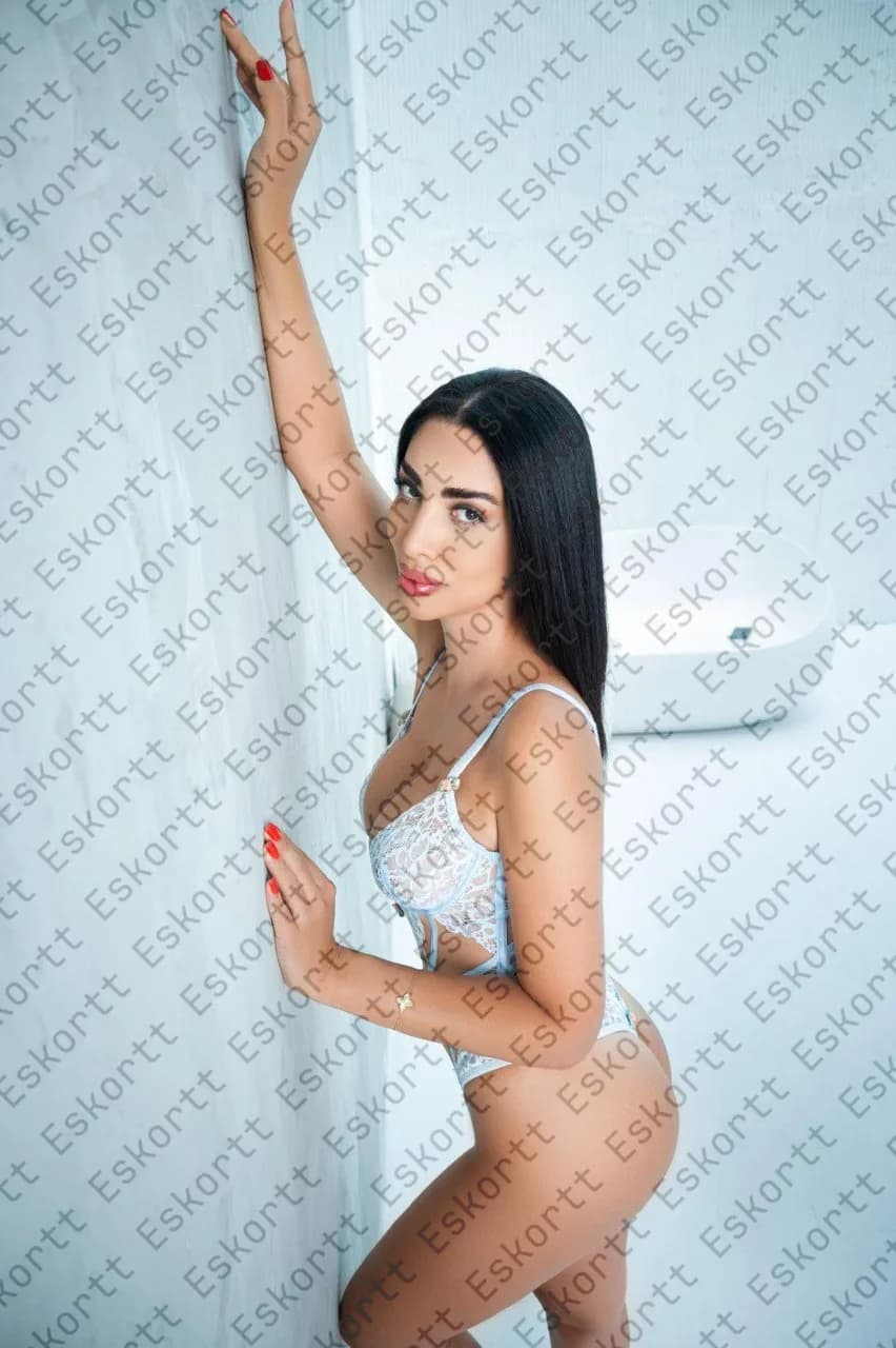 Zuleyha escort in Moscow