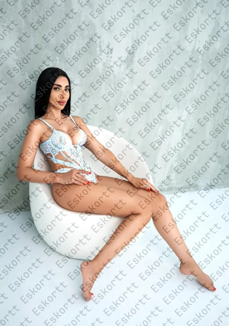 Zuleyha escort in Moscow