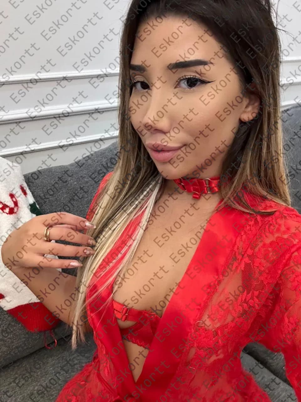 Кензи escort in Moscow